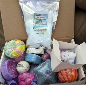 Box of bath bombs
